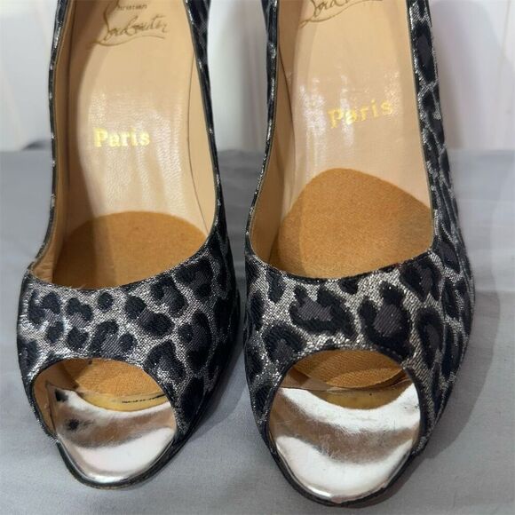 Christian Louboutin Black Satin Peep Toe Heels Red Sole 38.5 Classic Elegant - Picture 6 of 11